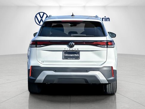 New 2026 Volkswagen Tiguan SE image 4