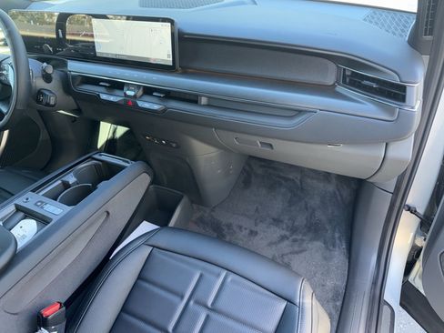 New 2026 Kia EV9 Land w/ Nightfall Edition Package image 30