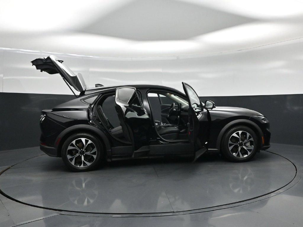 Used 2024 Ford Mustang Mach-E Select RWD image 4