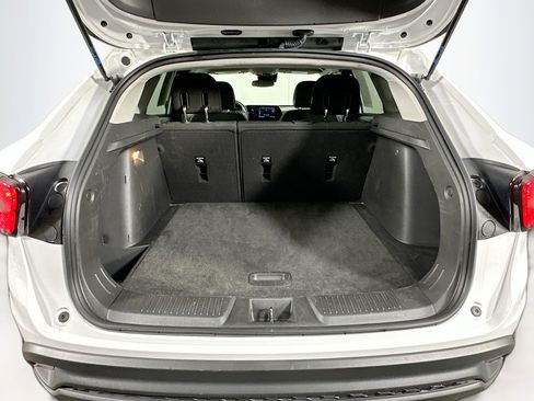 Used 2025 Chevrolet Trax LS FWD image 26