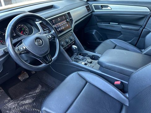 Used 2018 Volkswagen Atlas SE AWD/4WD image 10