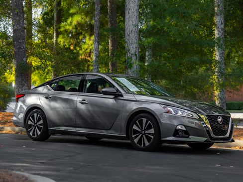 Used 2020 Nissan Altima 2.5 SL image 47