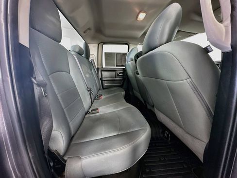 Used 2017 RAM 1500 Express AWD/4WD image 31
