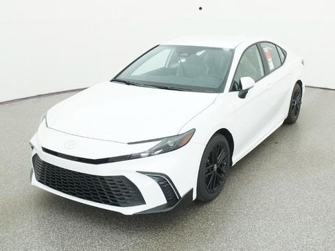 Used 2026 Toyota Camry SE FWD image 54
