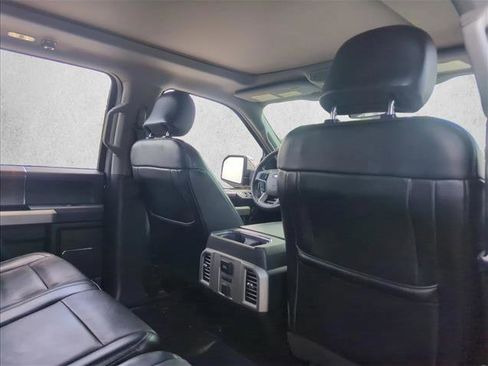 Used 2015 Ford F150 Lariat w/ Equipment Group 502A Luxury image 19