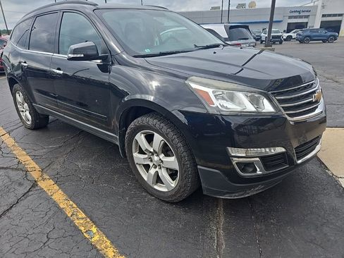 Used 2016 Chevrolet Traverse LT w/ Style and Technology Package AWD/4WD image 9