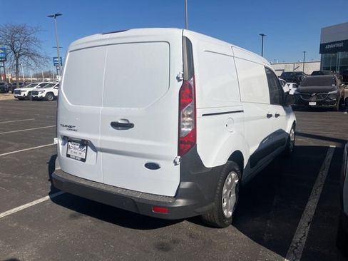 Used 2017 Ford Transit Connect XL image 2