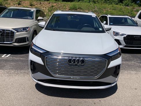 Used 2023 Audi Q4 e-tron Premium Plus w/ Premium Plus AWD/4WD image 2