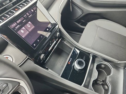 New 2026 Jeep Grand Cherokee L Laredo RWD image 21