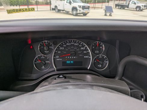 New 2024 GMC Savana 3500 Extended w/ Power Convenience Package image 23