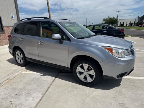 Used 2014 Subaru Forester 2.5i Limited w/ Popular Package #1 AWD/4WD image 7