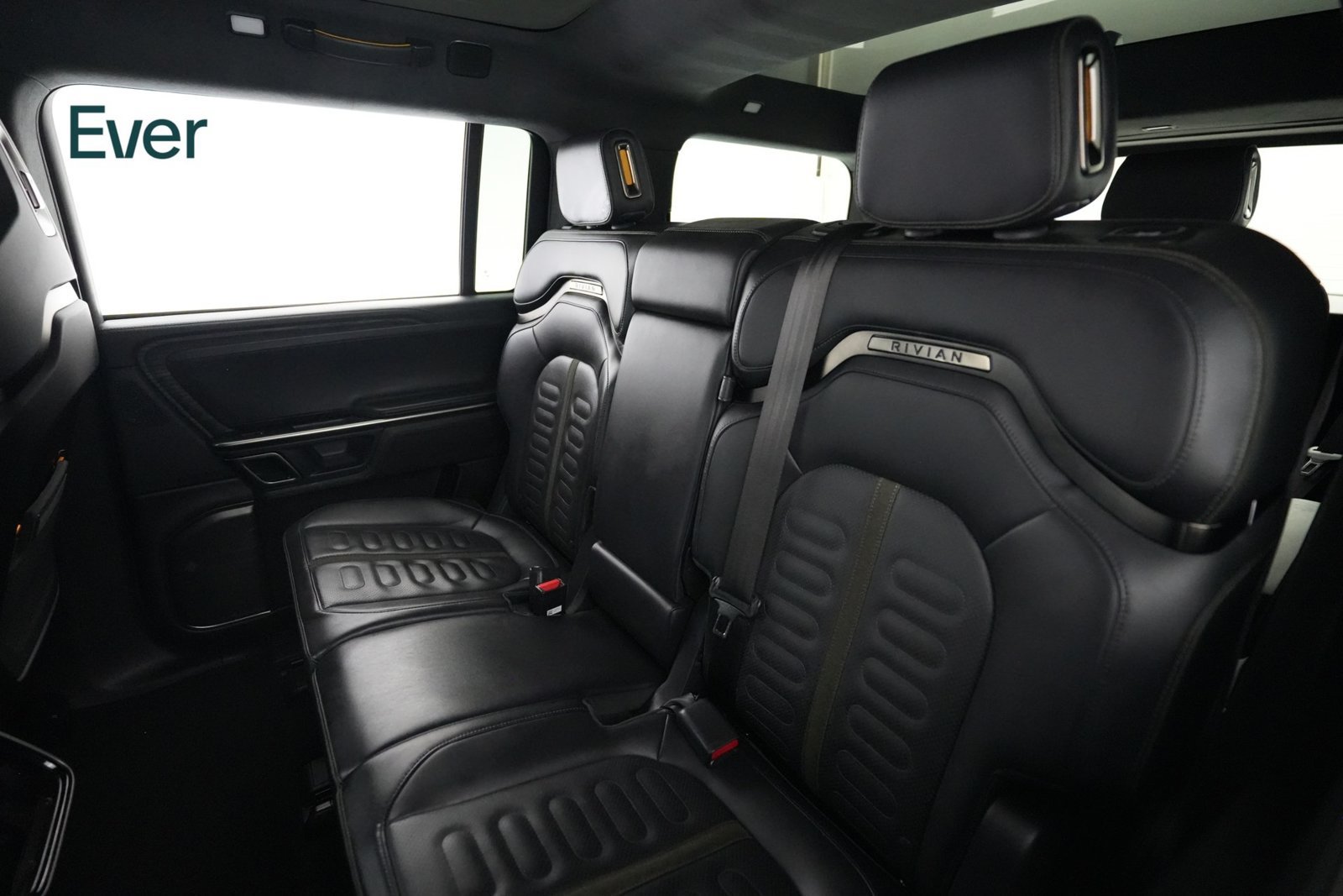 Used 2024 Rivian R1S Adventure Quad AWD/4WD image 24