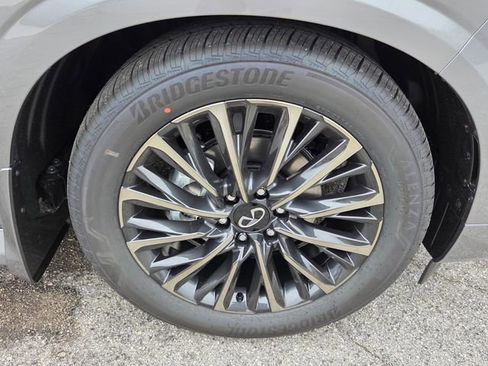 New 2026 INFINITI QX80 Autograph image 10