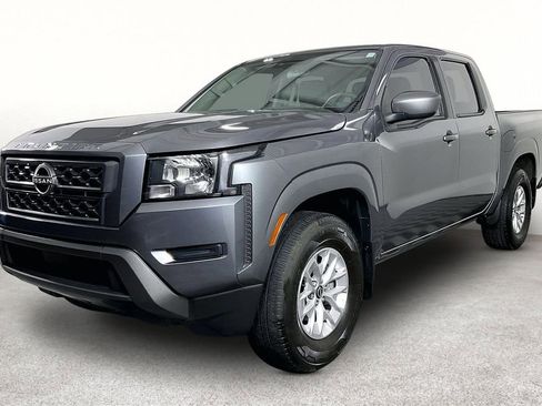 Used 2024 Nissan Frontier SV w/ Technology Package RWD image 14