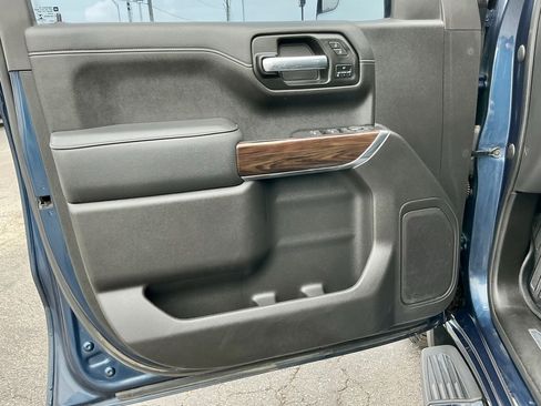 Used 2021 GMC Sierra 1500 SLT image 45