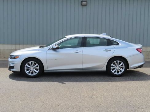 Used 2019 Chevrolet Malibu LT FWD image 7