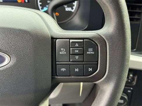 Used 2024 Ford F250 XLT image 11