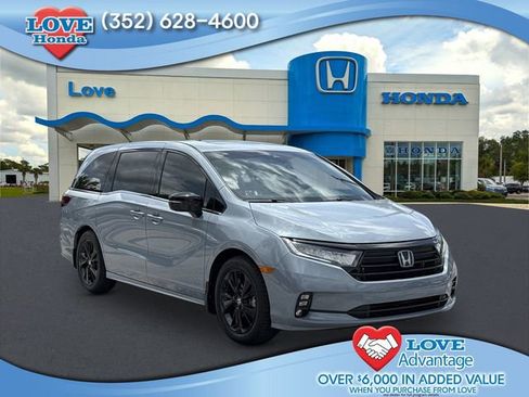 Used 2023 Honda Odyssey Sport image 1