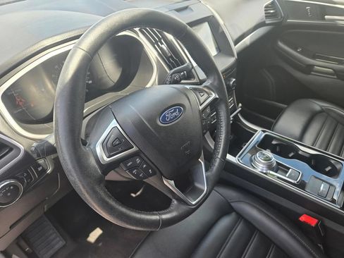 Used 2020 Ford Edge SEL AWD/4WD image 10