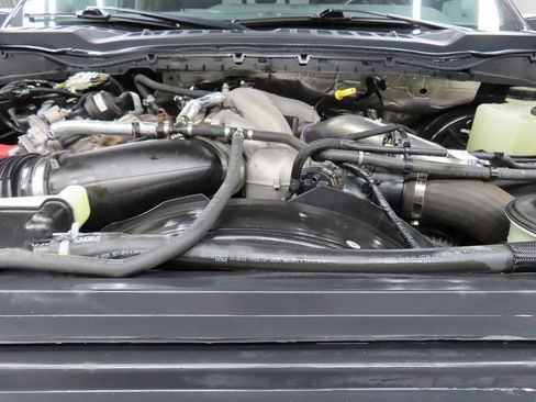 Used 2023 Ford F250 Lariat w/ Sport Appearance Package image 35