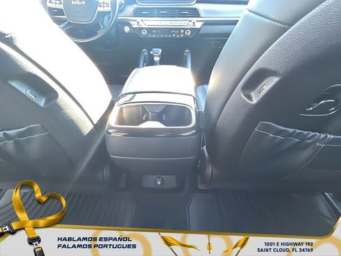 Used 2022 Kia Telluride S image 28