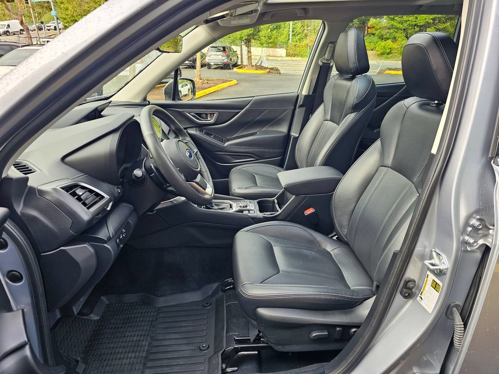 Certified 2023 Subaru Forester Touring AWD/4WD image 21