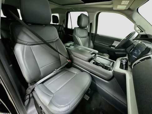 New 2027 Ford Expedition Active RWD image 29