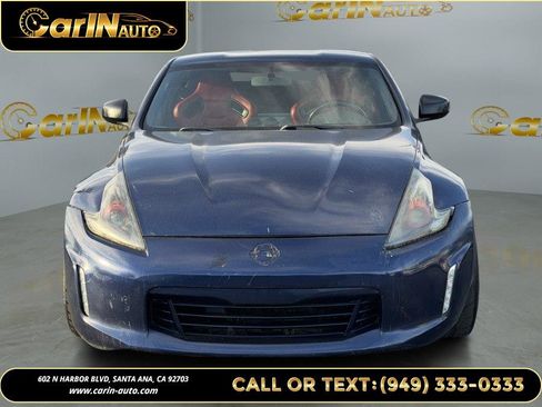 Used 2013 Nissan 370Z Touring w/ Sport Pkg image 2