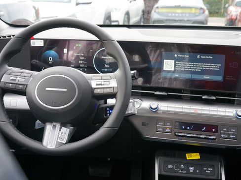 New 2026 Hyundai Kona SEL Premium AWD/4WD image 23
