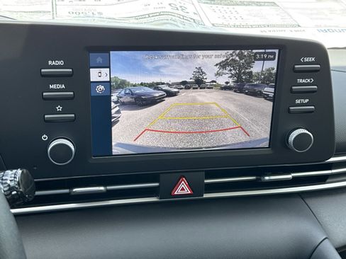 New 2026 Hyundai Elantra SE FWD image 22