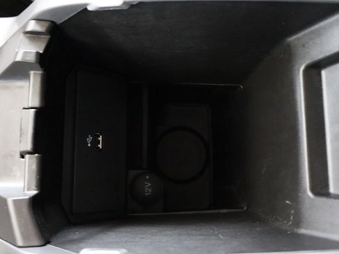 Used 2016 Ford Escape SE w/ SE Cold Weather Package image 44