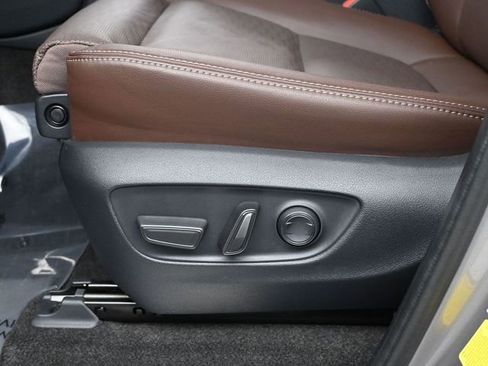 Used 2025 Toyota Land Cruiser w/ Premium Package image 27