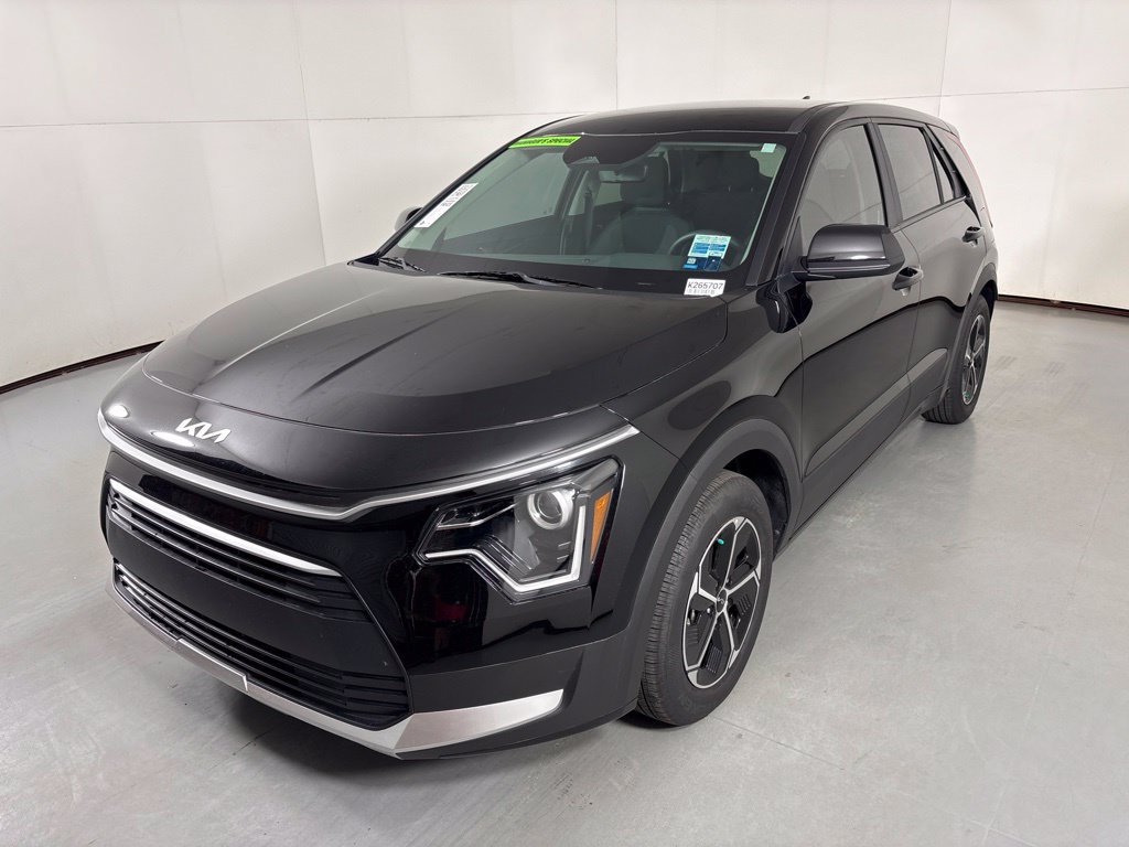 New 2026 Kia Niro LX FWD image 4