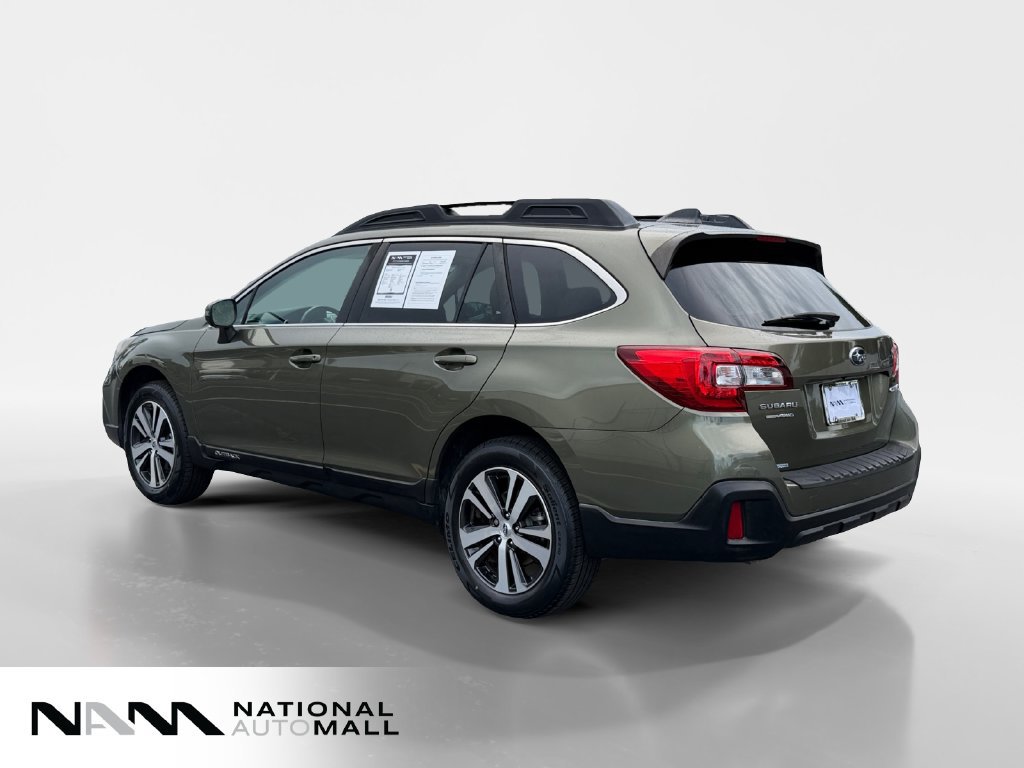 Used 2018 Subaru Outback 2.5i Limited AWD/4WD image 3