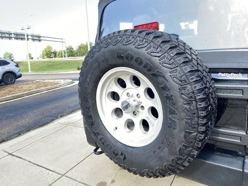 Used 2014 Jeep Wrangler Sport w/ Connectivity Group AWD/4WD image 37