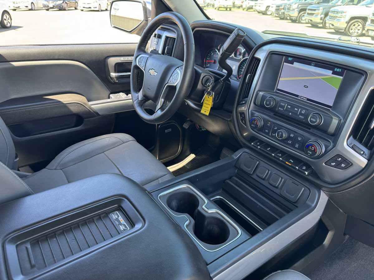 Used 2017 Chevrolet Silverado 1500 LTZ Z71 w/ LTZ Plus Package AWD/4WD image 15