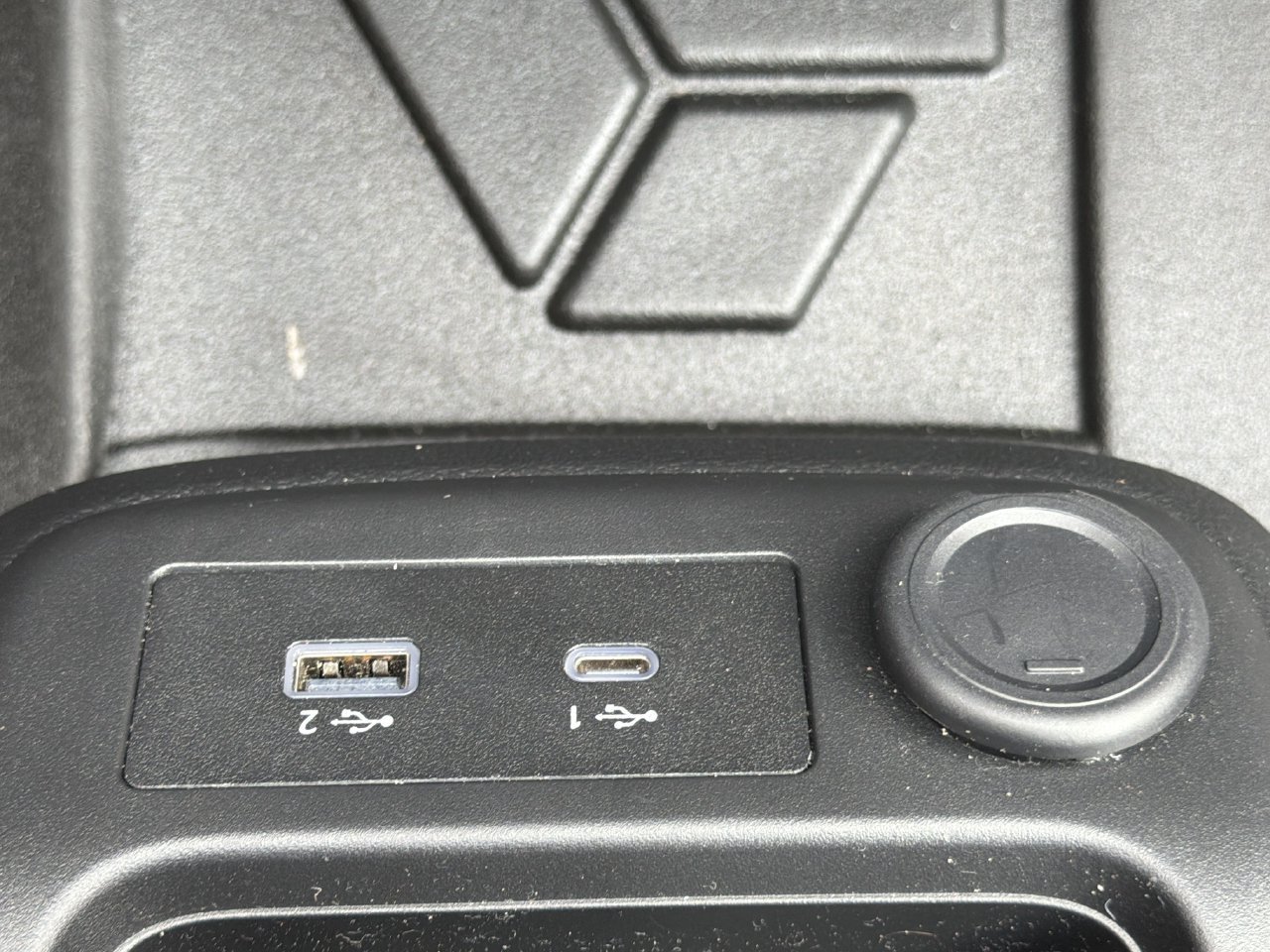 Certified 2023 Nissan Ariya FWD image 6