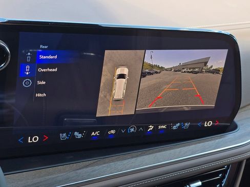 New 2026 Chevrolet Tahoe High Country w/ Sun And Tow Package AWD/4WD image 9