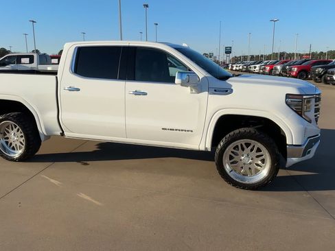 Used 2024 GMC Sierra 1500 SLT w/ SLT Premium Plus Package image 2