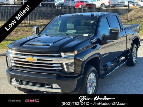 Used 2022 Chevrolet Silverado 2500 High Country w/ Z71 Off-Road Package image 11