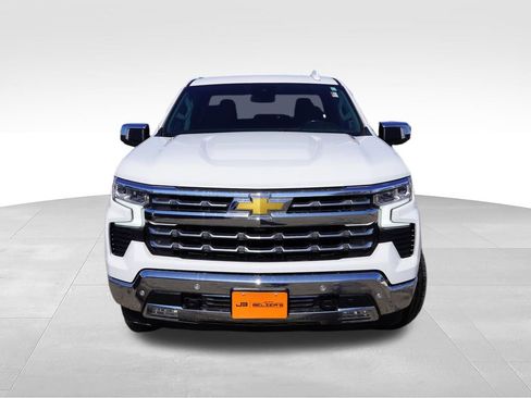 Certified 2023 Chevrolet Silverado 1500 LTZ w/ Z71 Off-Road Package AWD/4WD image 14