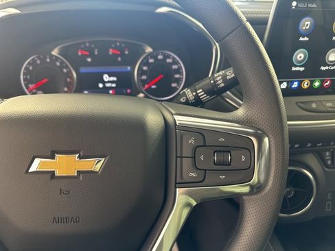New 2025 Chevrolet Blazer LT w/ Convenience Package image 23