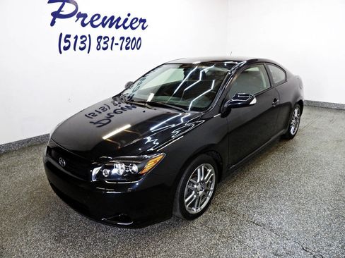 Used 2010 Scion tC FWD image 1