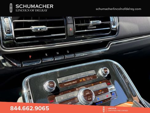 Certified 2024 Lincoln Navigator Black Label AWD/4WD image 22