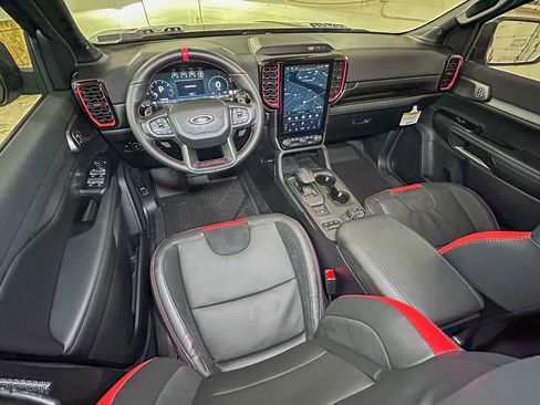 New 2025 Ford Ranger Raptor image 9