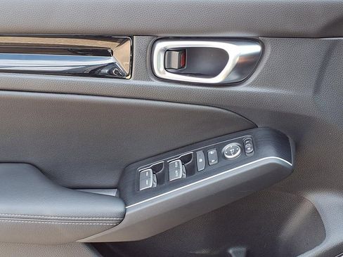 Used 2025 Honda Civic Sport Touring image 16