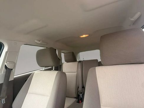 Used 2009 Dodge Journey SXT w/ Exterior Appearance Pkg FWD image 13