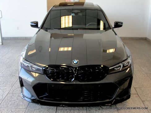 Used 2023 BMW 330i Sedan w/ M Sport Package RWD image 24