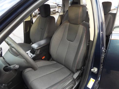 Used 2016 GMC Terrain SLE image 13