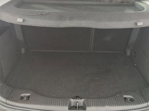 Certified 2022 Chevrolet Trax LT w/ LT Convenience Package image 36